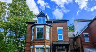 2 bed flat to rent