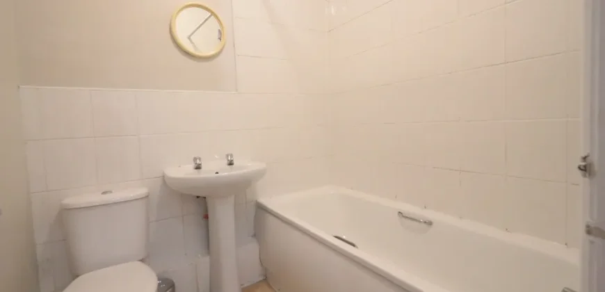 3 bed flat to rent