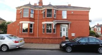 3 bed terraced house to rent