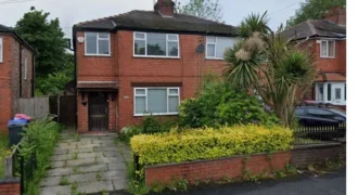 3 bed semi-detached house to rent