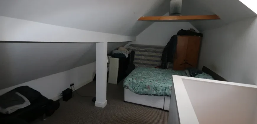 2 bed flat to rent