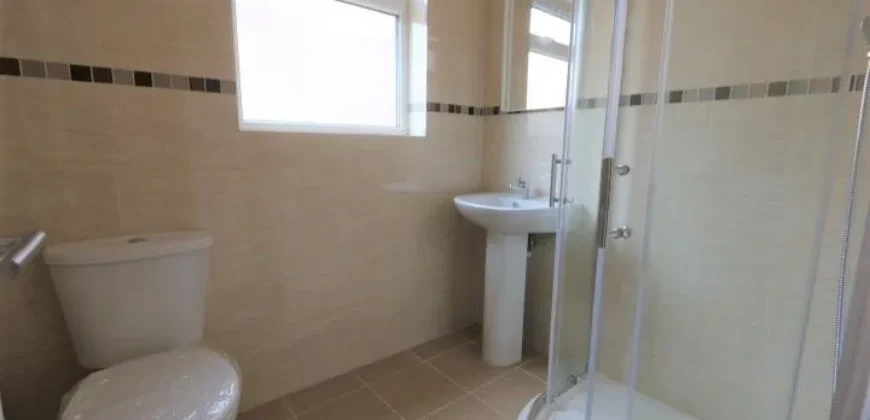 3 bed flat to rent