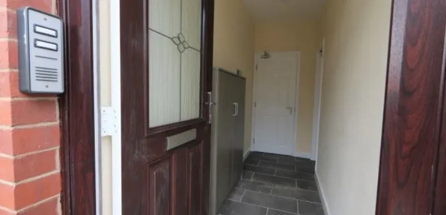 3 bed flat to rent