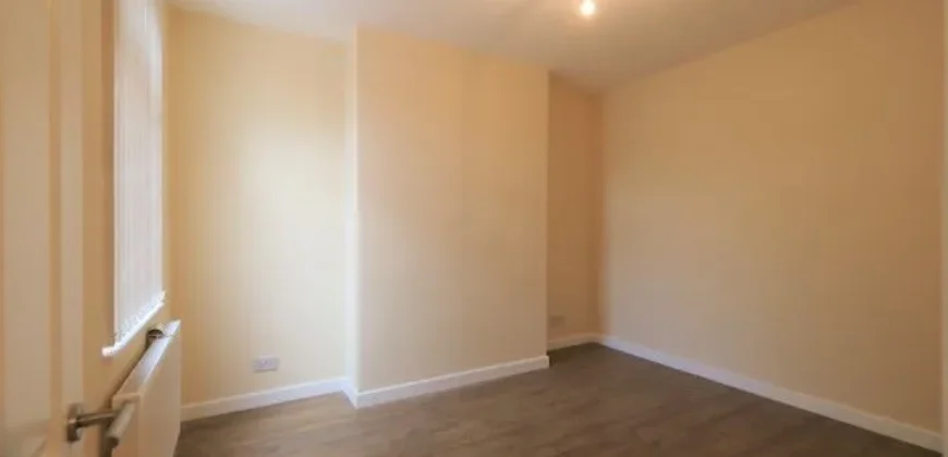 3 bed flat to rent