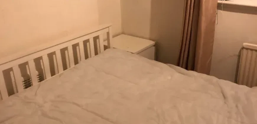 Room to rent