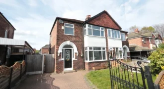 3 bed semi-detached house to rent