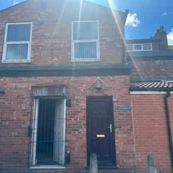 4 bed flat to rent