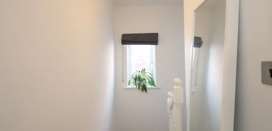 4 bed detached house to rent