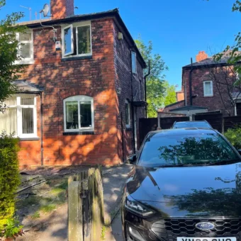 3 bed semi-detached house to rent