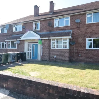 2 bed flat to rent