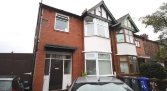 3 bed flat to rent