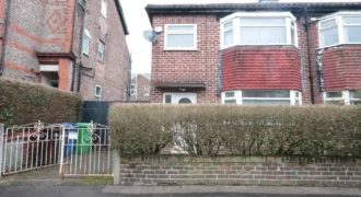 3 bed semi-detached house to rent