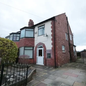 3 bed semi-detached house to rent