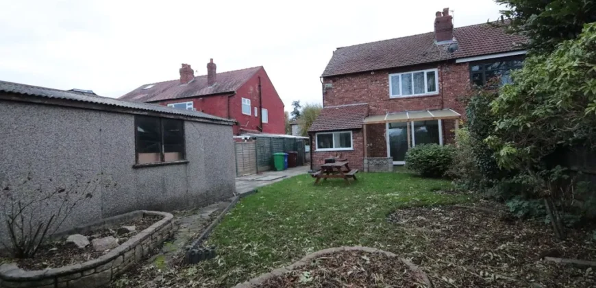 3 bed semi-detached house to rent