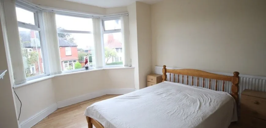 3 bed flat to rent
