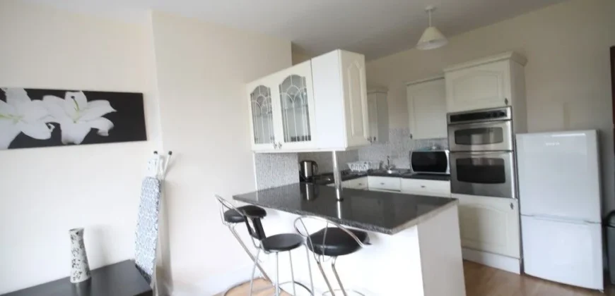 3 bed flat to rent