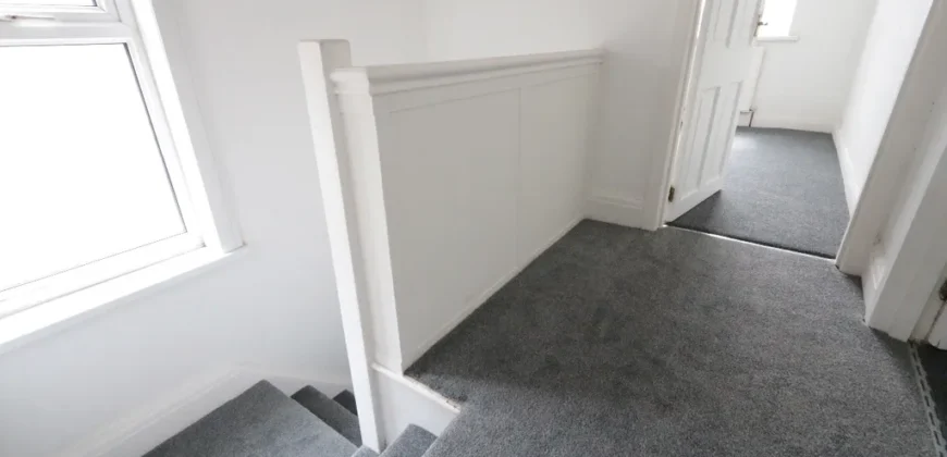 3 bed semi-detached house to rent