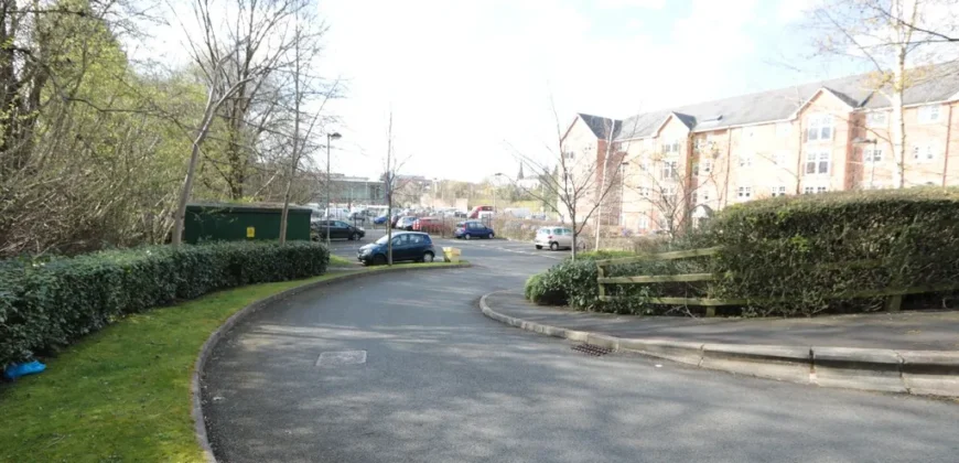2 bed flat to rent