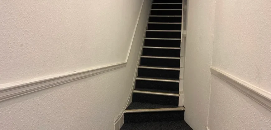 Office to let