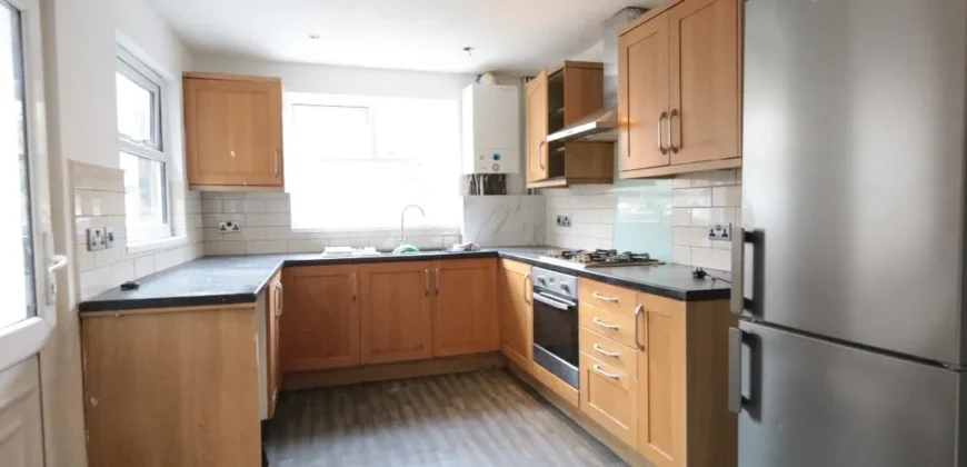 3 bed terraced house to rent