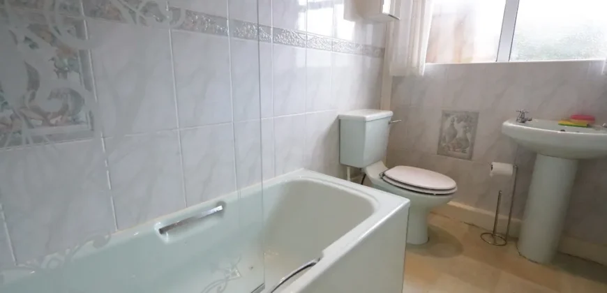 2 bed bungalow to rent