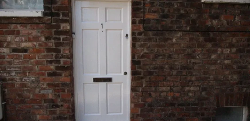 2 bed flat to rent