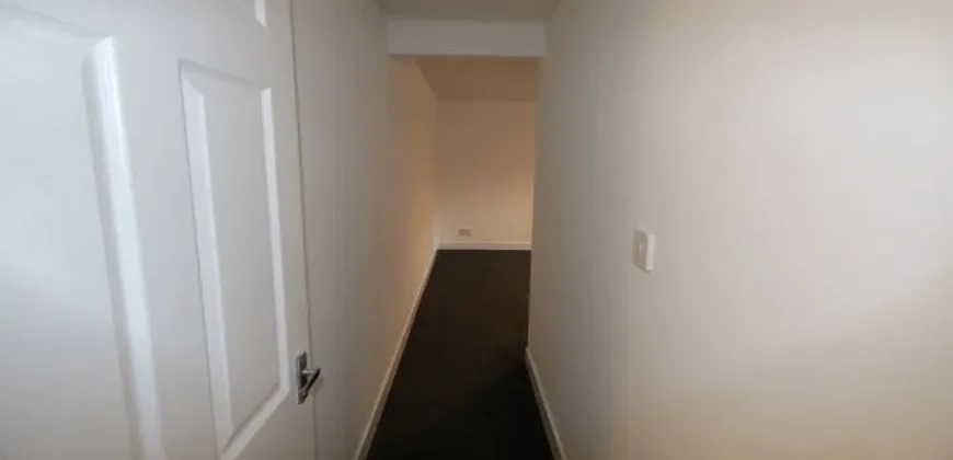 2 bed flat to rent