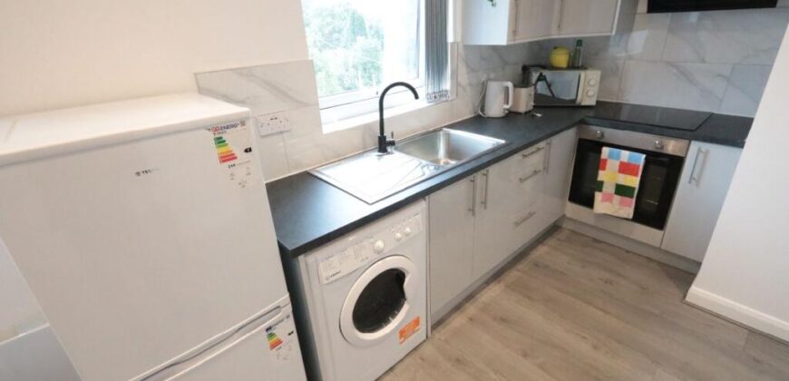 Barlow Moor Road, Chorlton, M21