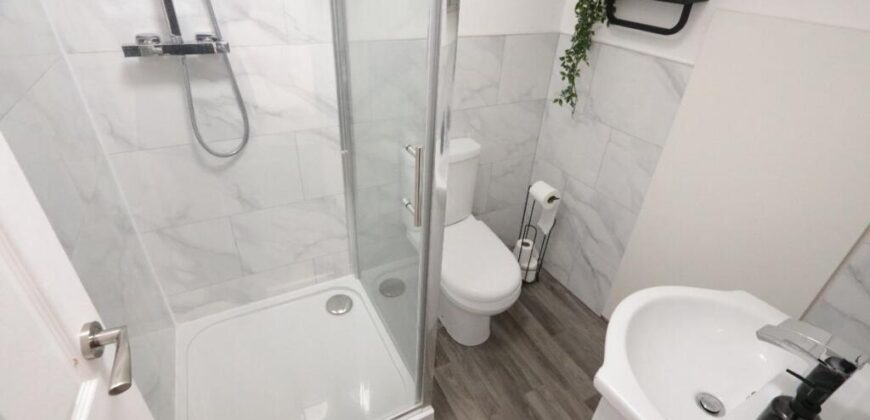 Barlow Moor Road, Chorlton, M21