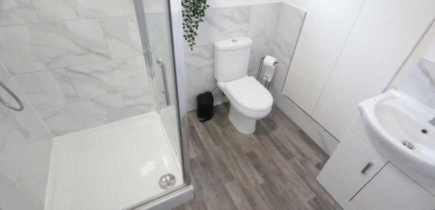 Barlow Moor Road, Chorlton, M21