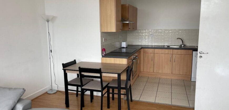 Flat , City Heights, Victoria Bridge Street, Salford