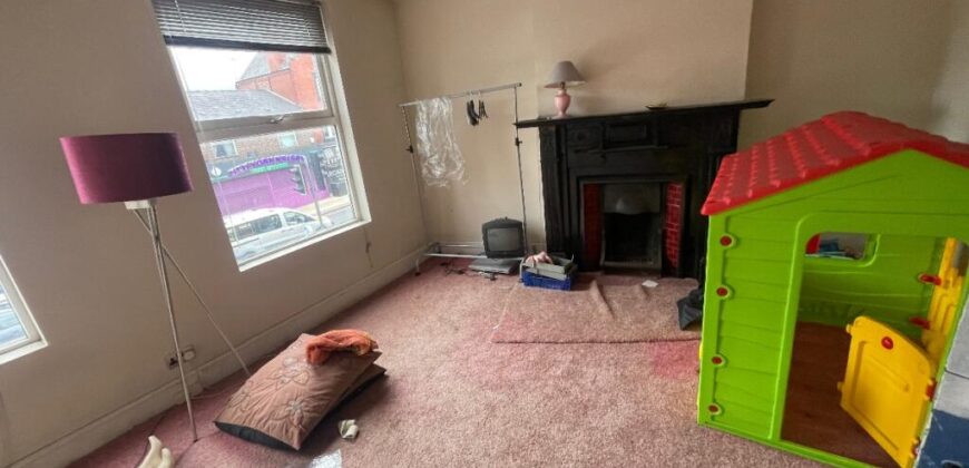 926 – Stockport Road, Manchester