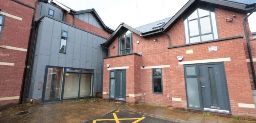 Edge Lane, Stretford, Manchester, M32