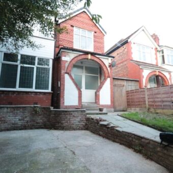 Rowan Avenue, Manchester, M16