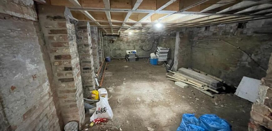 Basement, 916 Stockport road Manchester M19 3AB