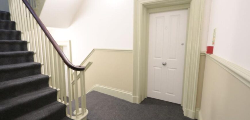 Daisy Bank Road, Victoria Park, M14