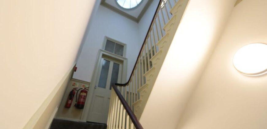 Daisy Bank Road, Victoria Park, M14