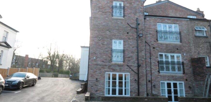 Daisy Bank Road, Victoria Park, M14