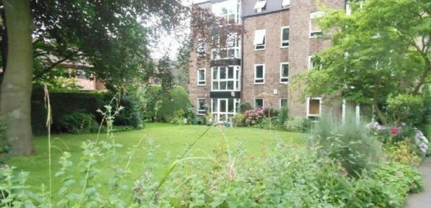 Alton Towers, Withington Road, M16