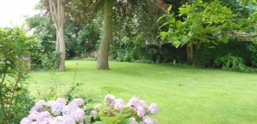 Alton Towers, Withington Road, M16