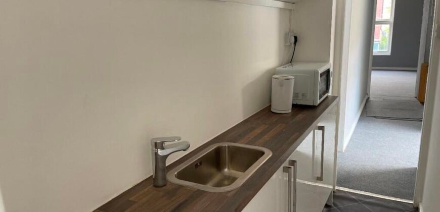 Office 1, 916 Stockport road Manchester M19 3AB