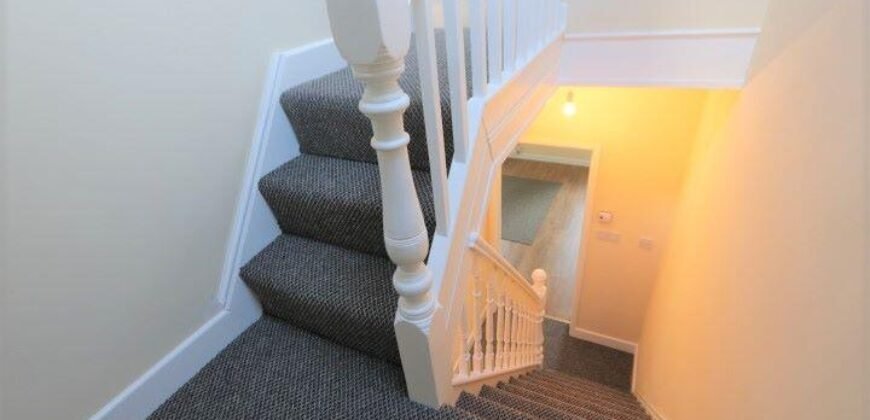 Ayres Road, Old Trafford, M16