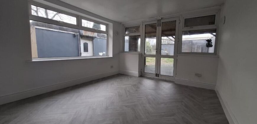 Pilkington Road, Kearsley, Bolton