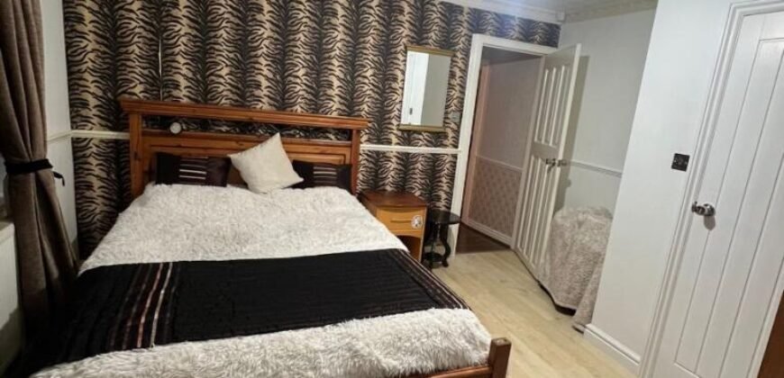 Princess Road, Withington, M20