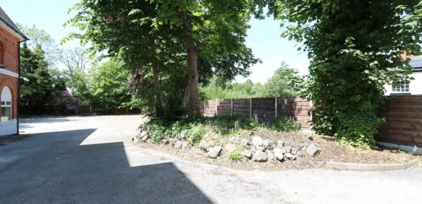 Flat 7 , Burnage Lane, Manchester