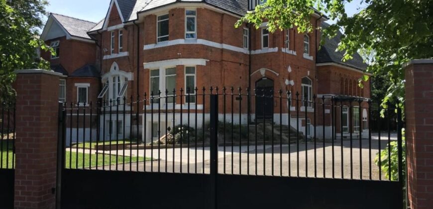 Flat 7 , Burnage Lane, Manchester