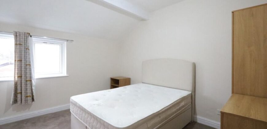 Moss Lane West, Manchester, M15