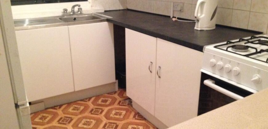 Mauldeth Road (Junction Barlow Moor Road), Chortlon, M21