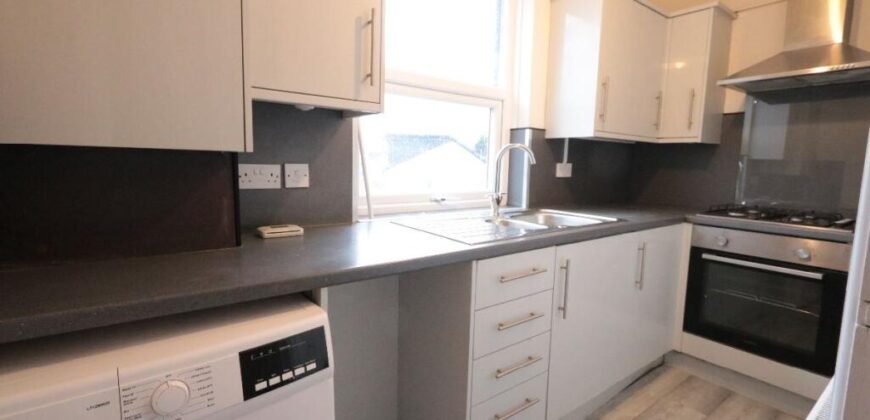 Moss Lane West, Manchester, M15