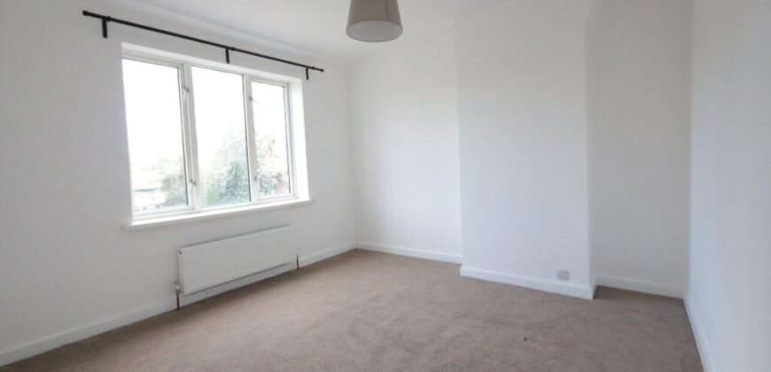 St. Georges Road, Stretford, M32